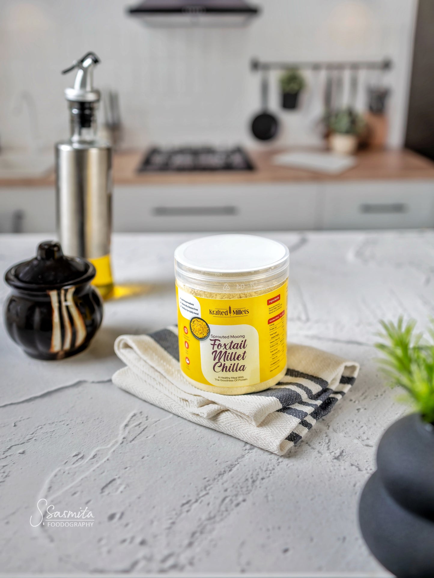 Sprouted Moong Foxtail Millet Chilla